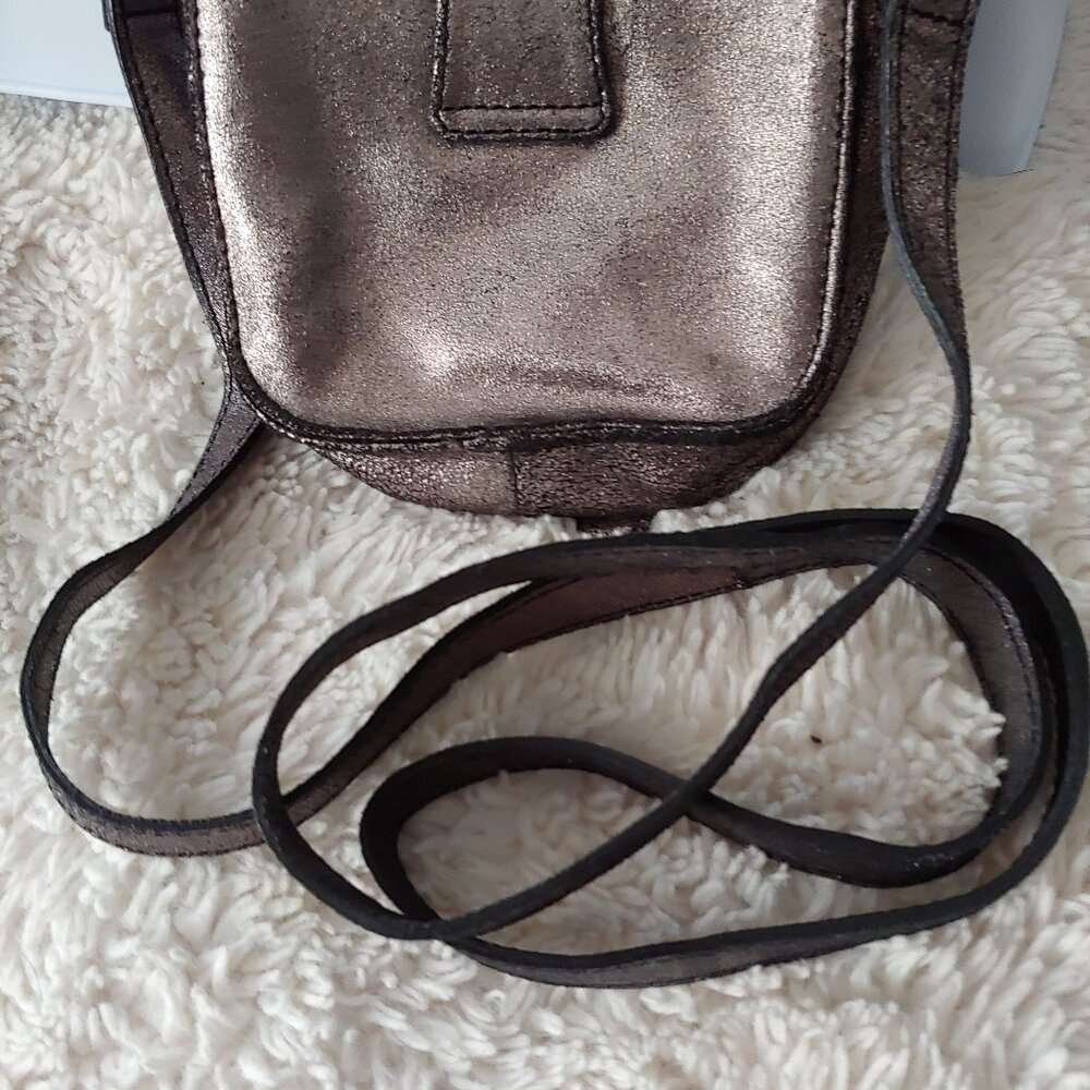 Harley Davidson Silver Leather Metallic Crossbody Bag Biker Rocker Loop Vixen - Picture 5 of 8